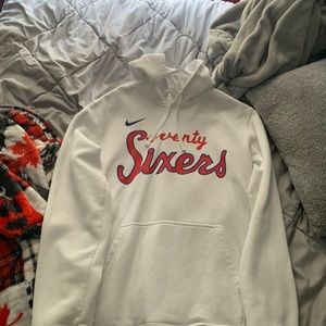 Nike seventy-sixers hoodie